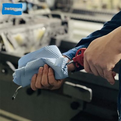 Eco-Friendly Super Water Absorbent 80-89gsm Industrial Wipes Nonwoven Wipes for Workshop Use