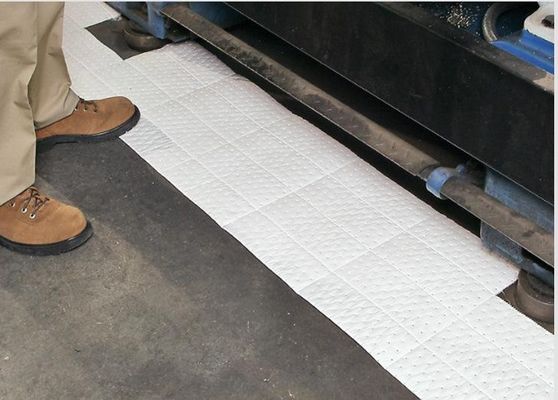 30"x150' Oil Absorbent Roll with 130L Absorption Capacity and 16 Times Absorbency for Industrial Spill Control